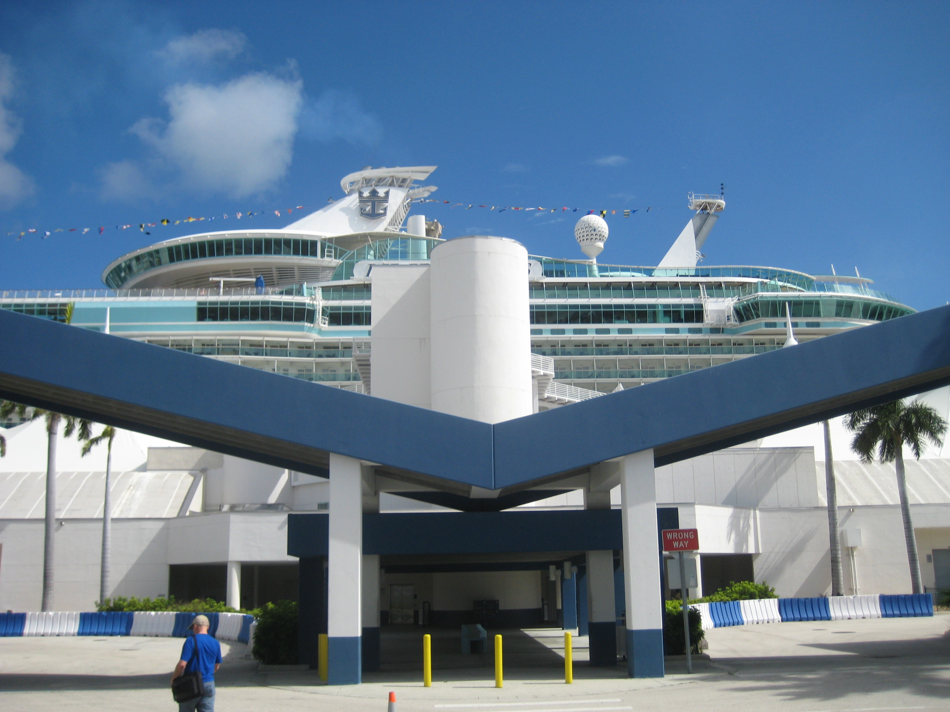 Royal Caribbean - Medical Care - Medical Treatment - Cruise Ship 