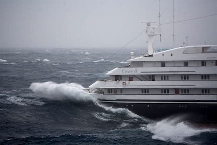 Clelia II - Video - Storm