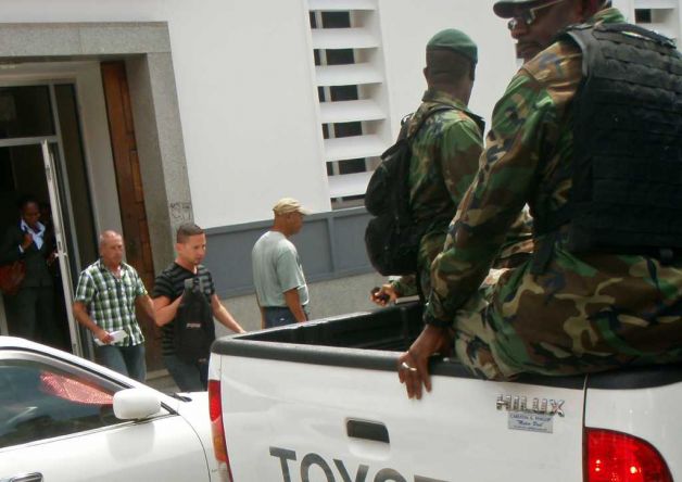 Dominica -Cruise Ship Passengers Arrested