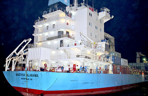 Maersk Alabama - Pirate Attack