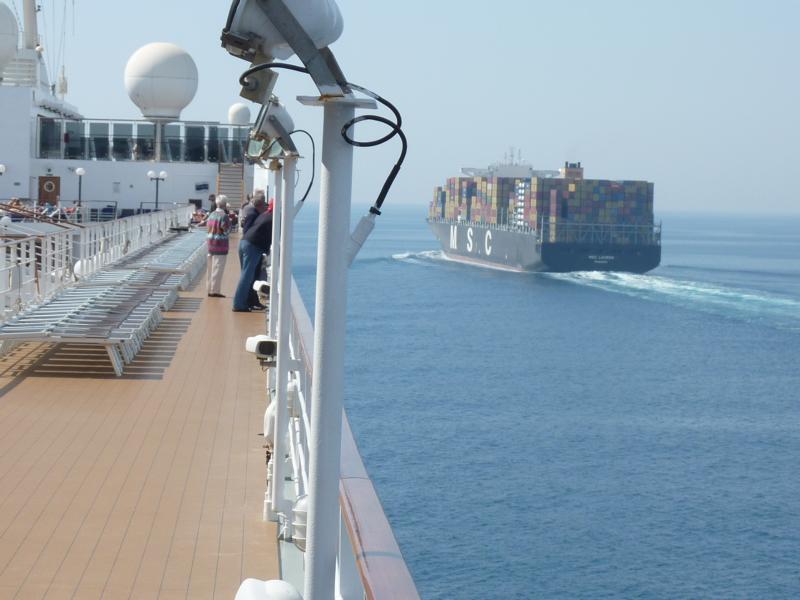 MSC Lirica versus MSC Lauren