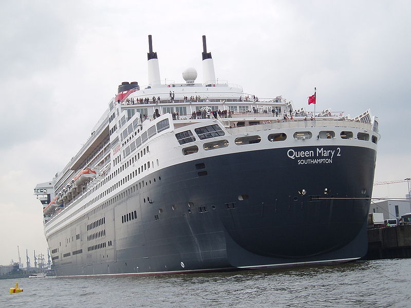 Queen Mary 2 - QM2 - Fire - Rough Seas