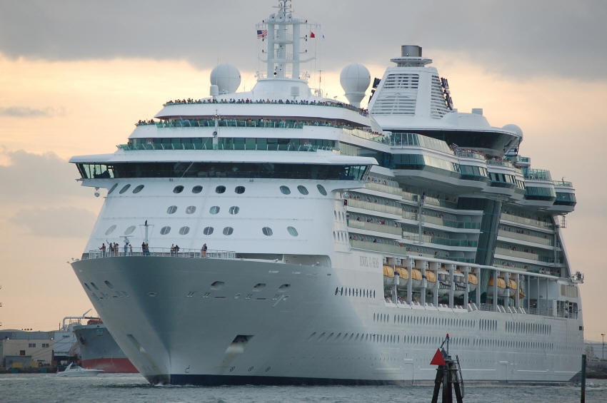 Royal Caribbean - Jewel of the Seas - Rockland Maine