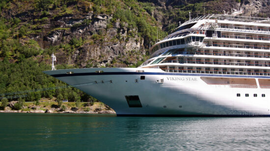 Cruise_ship_Viking_Star._Geirangerfjord._Norway (2)
