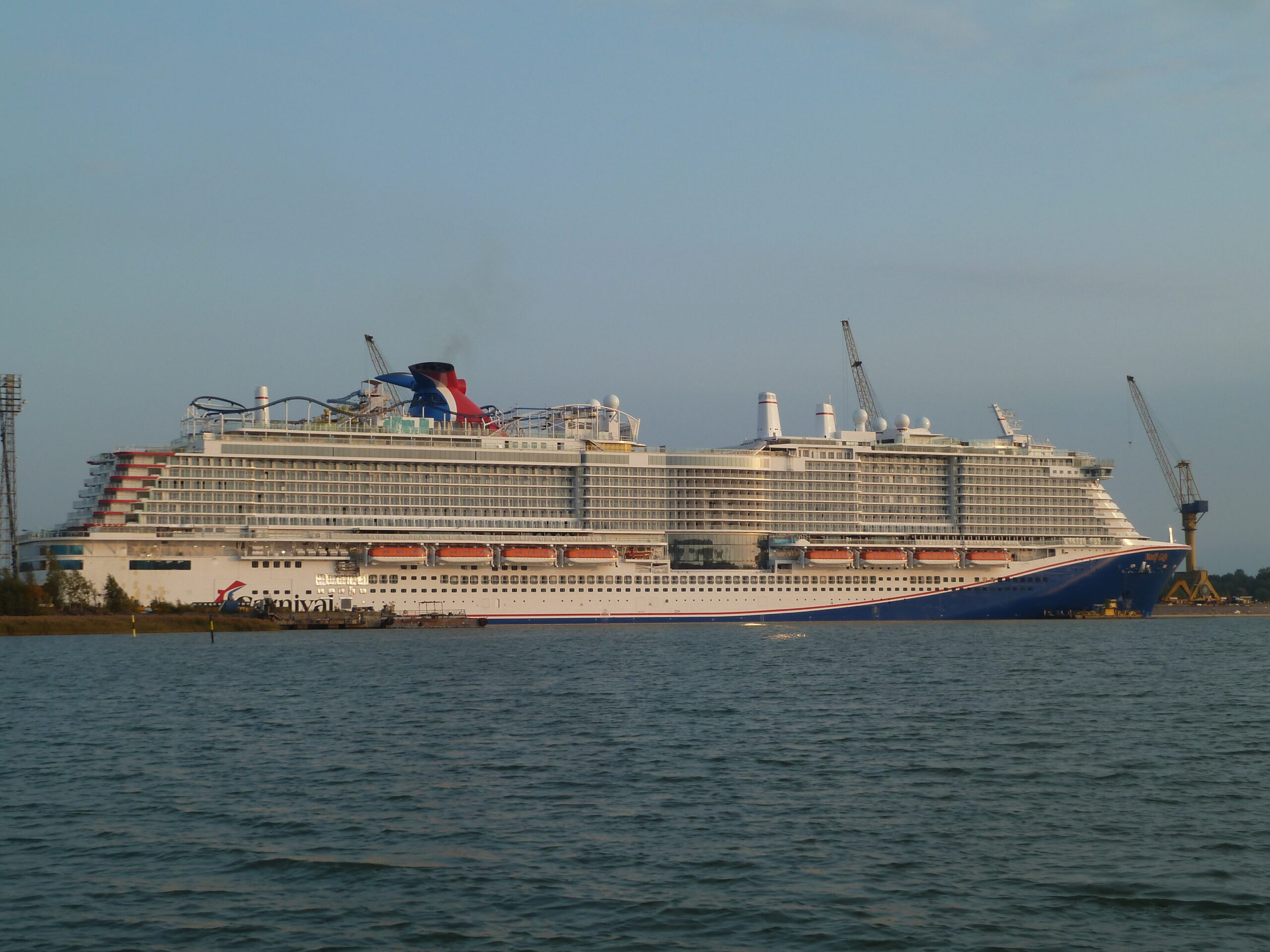 Mardi_Gras_(2020_ship)_in_September_2020